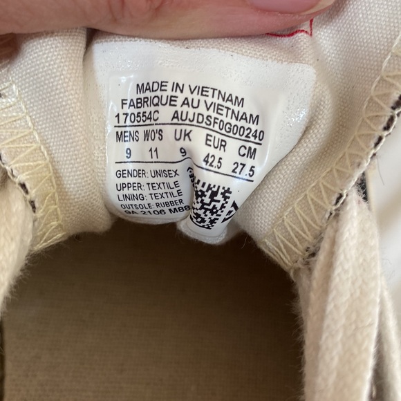 Chuck Taylor All Star size M9 W11 - Picture 4 of 4